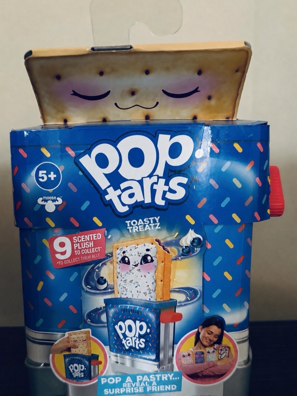 Pop-Tarts Toasty Treatz Scented Plush Surprise -